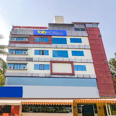 FabHotel Champion Residency Bangalore Exterior foto