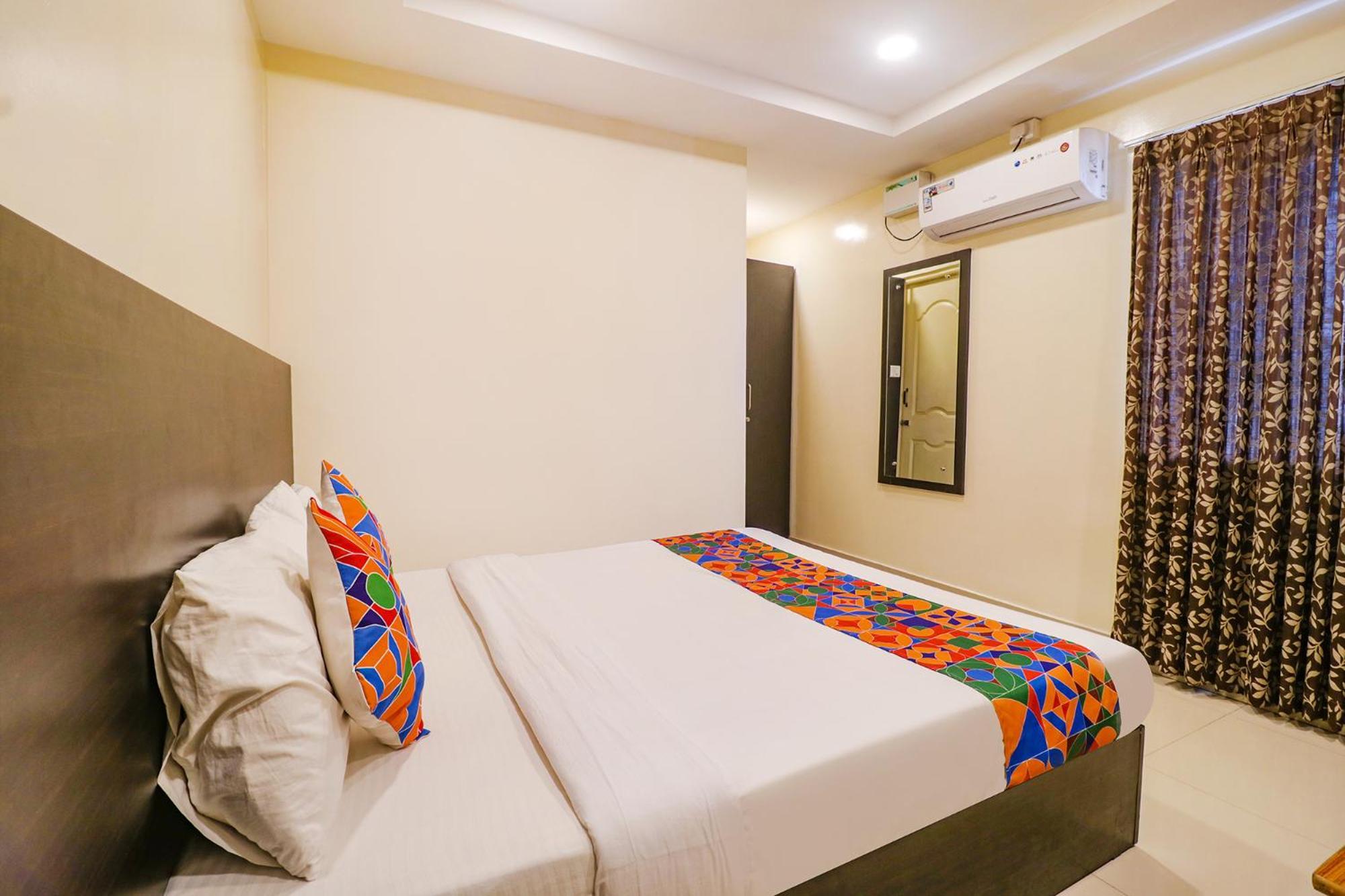 FabHotel Champion Residency Bangalore Exterior foto